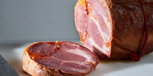 Embutidos Artesanos de Tineo vs Produccion Industrial